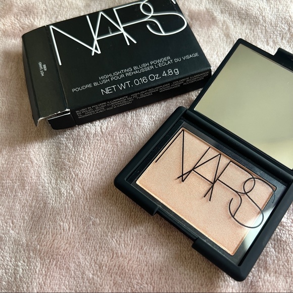 Nars hot sand highlighter limited edition - Picture 7 of 9